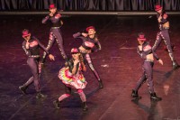 /album/cheeky-monkeys-dance-school/a6-foto-nicki-from-the-street-jpg/